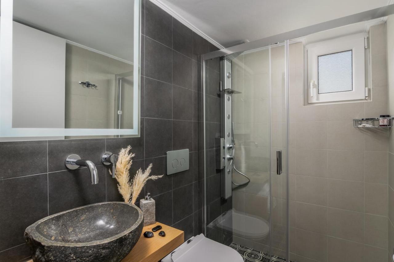 Kallia'S Suites Milos Adamantas  Exterior foto